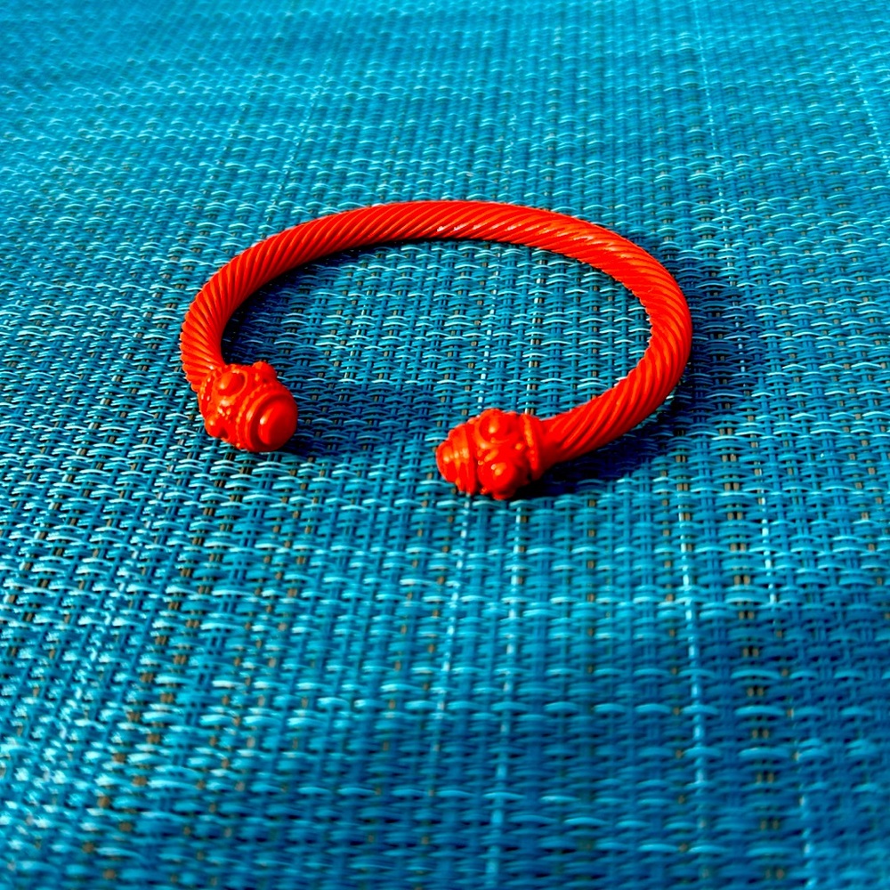 Enamel coated metal bracelet
